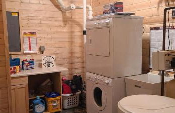 Christy's Cottage, Waterfront w/Slide & Ice Shanty - Foto 24