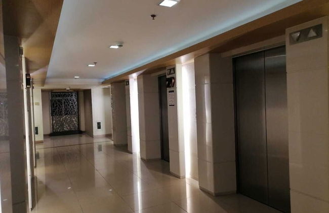 Cozy Urban Apartment in Pasay City - Photo 9