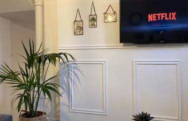 Luxury Chapel Apartment within City Walls - Photo 5