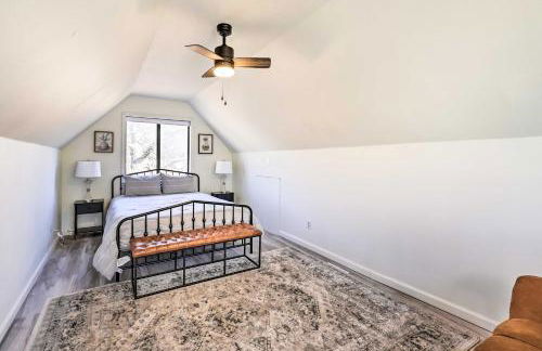 Shared Dock and Seasonal Pool Lakefront Grove Cabin - Foto 17