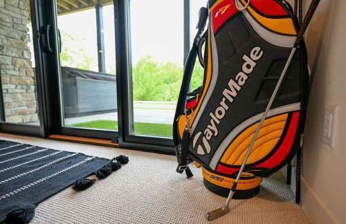 6BR Sand Valley Lodge with Hot Tub Bar & Putting Green - Foto 79