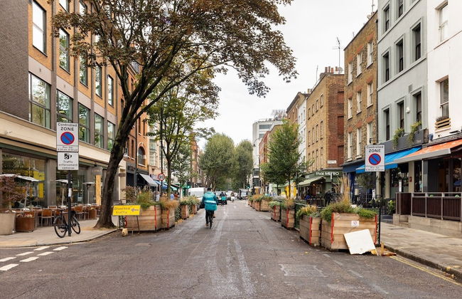 The West End Penthouse - 4BDR Fitzrovia Penthouse with Spectacular Views - Foto 36