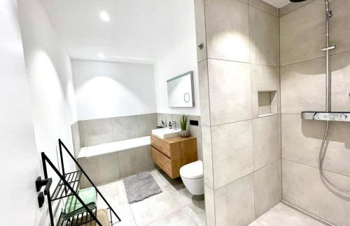 Smart Living Worms - Photo 21