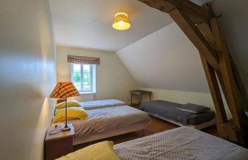 Maison de charme avec piscine couverte, vélos, barque et coin pêche, proche Châteauroux et George Sand - FR-1-591-168 - Foto 19