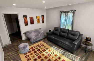 Serene and Modern 5 Location, Queen Bed, Parking - Foto 6