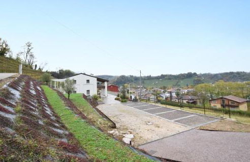 1 Bedroom Lovely Apartment In Premaor - Foto 9