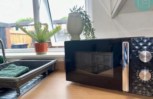 Charming 2BR Swinton House -Close to Manchester City Center - Foto 35