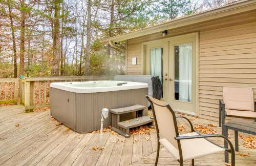 Serene Yellville Retreat with Hot Tub on 85 Acres - Foto 20