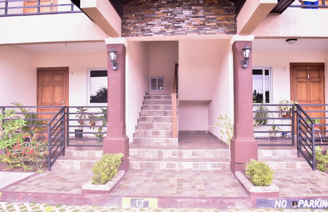 Executive Arcadia Luxury Guest Apartment - Photo 14