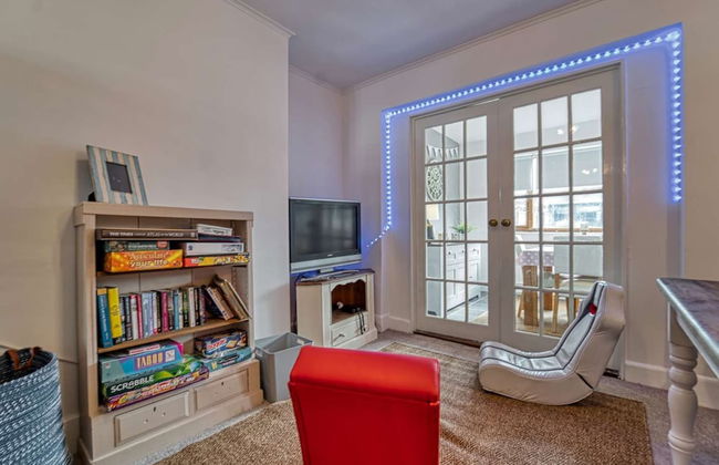 Host Stay Severn Swans House - Photo 14