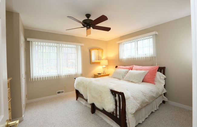 Upscale 3BR Topnotch Overlook - Foto 7