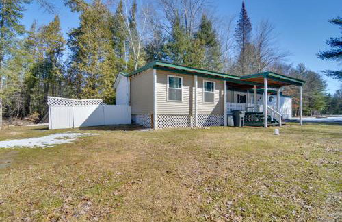 Houghton Lake Area Home with Fire Pit and Yard! - Foto 32