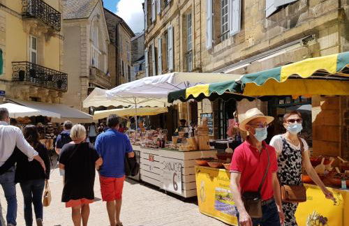 Charming House between Lot & Dordogne with Private Pool - Foto 47