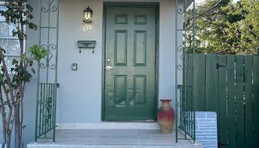 2 Bedroom Apartment Free Reserved Parking - Foto 3