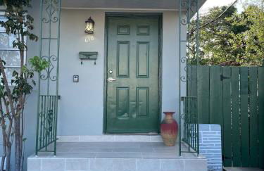 2 Bedroom Apartment Free Reserved Parking - Foto 3