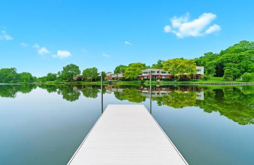 New! Private Lakefront Retreat 3BR 2BA Game Room - Foto 56