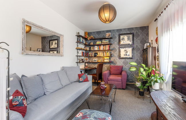 Cozy Home With Private Garden - Foto 12