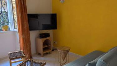 Charmant studio en plein cœur de Fréjus 2-4 personnes - Foto 5