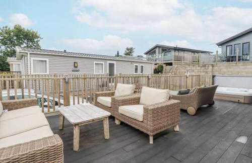 Minack Lodge - Photo 20