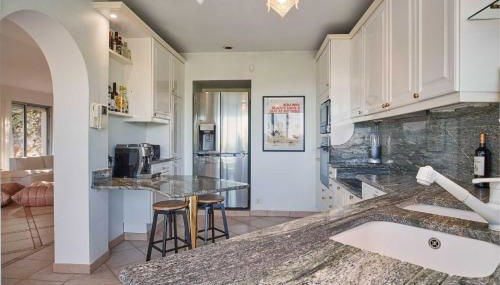 A C Villa with Pool & Jacuzzi 3BR 6P - Vallauris - Photo 5