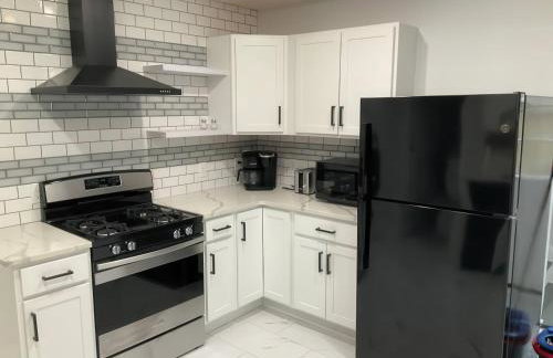 Cozy Coastal Retreat N Lake Ontario Sleeps 8 - Foto 17