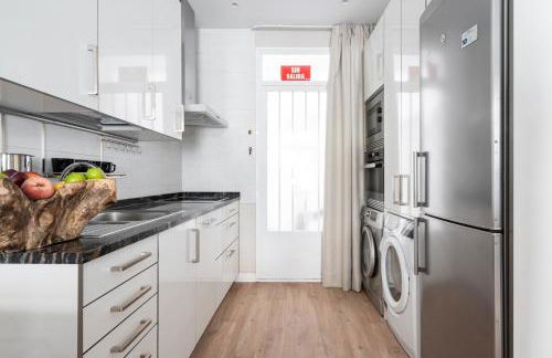 City Deluxe Reina Sofia Atocha comfy apartment - Foto 44