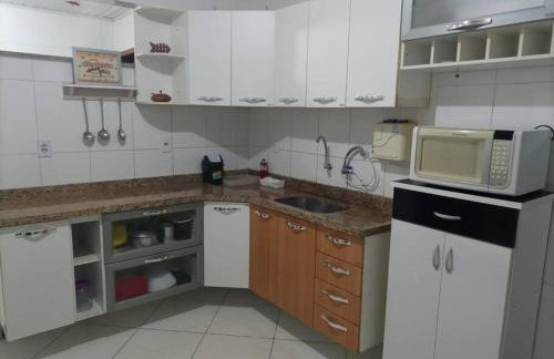 Apê 04 - Confortável e perto de tudo - Foto 1