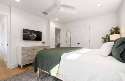 Modern Family Comfort 2BR 2 5BA Sleeps 6 - Foto 24