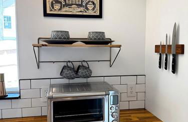 Tiny House Rental in Asheville, NC - The Bat Shack - Foto 19