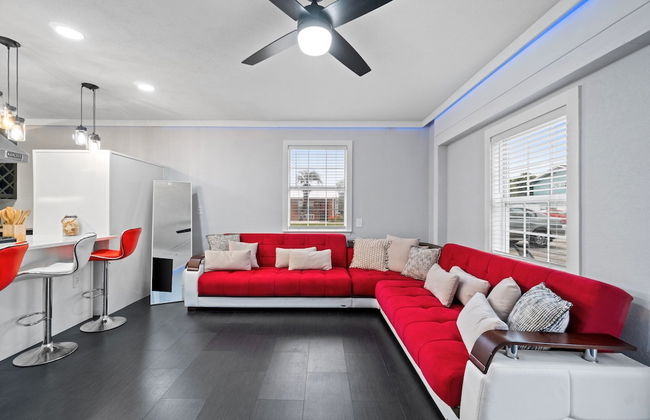 Splash Pad by Book That Condo - Foto 13