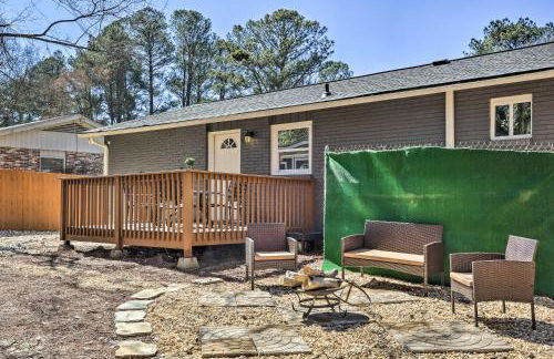 Fire Pit and Deck Atlanta Home about 8 Mi to Dwtn! - Foto 25