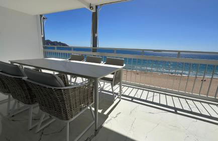 Esmeralda, Benidorm Beachfront Poniente, 1st line Frontal Seaview, Ocean Terrace - Foto 4