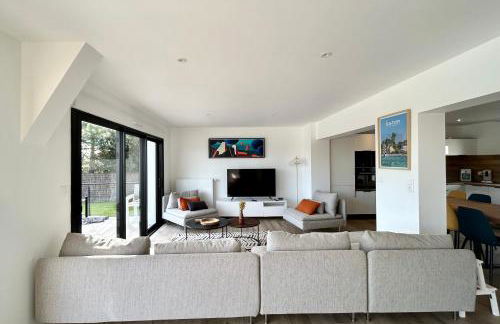 Superbe Villa à 200m de la plage tout confort avec piscine chauffée, couverte et spa - Foto 45