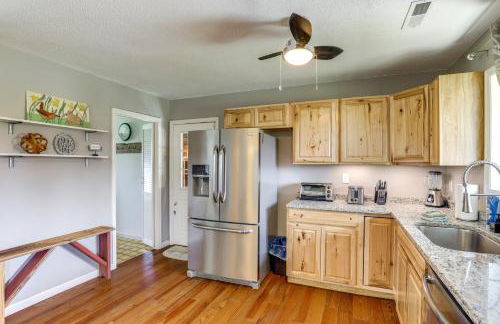 River Access and Gorgeous Views Pisgah Forest Home! - Foto 7