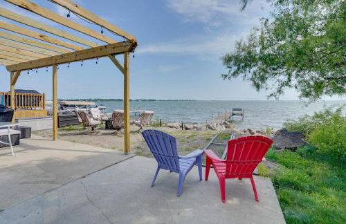 Lakefront Vacation Rental with Fire Pit and Dock! - Foto 26