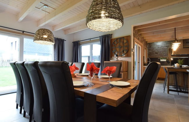 Grandeur Villa with Sauna & Hot Tub in Durbuy - Photo 34