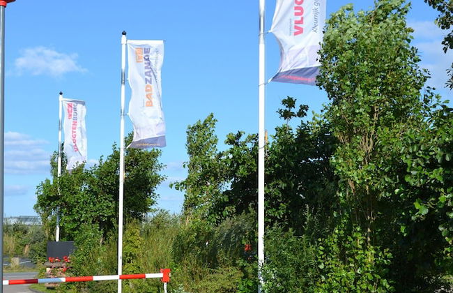 Bungalow in 's-gravenzande With Nautical Charm - Photo 19