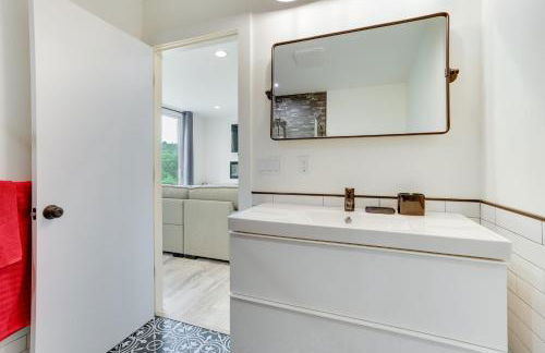 Lakefront Catskills Container Home Private Lake - Foto 16