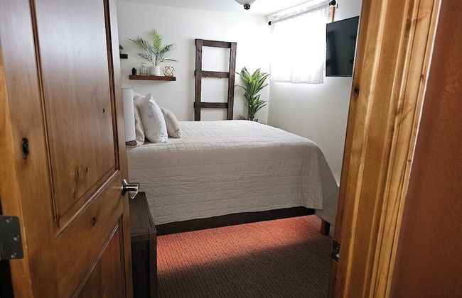 Alpenglow One Bedroom One Bath A09 - Photo 2