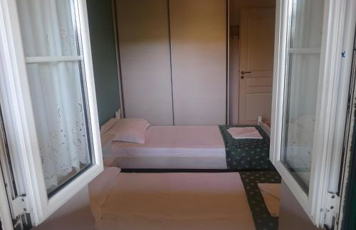 Traditional House - Photo 14