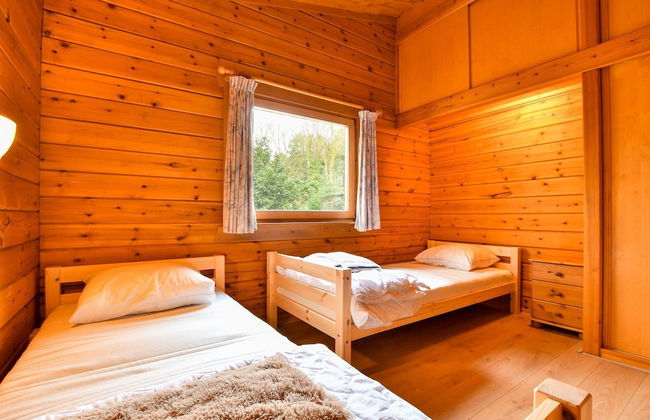 Wooden Holiday Home in Meijel With Private Garden - Photo 9