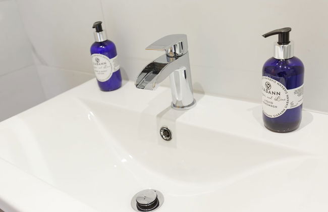 Dollar Apartments at 39 - Photo 32