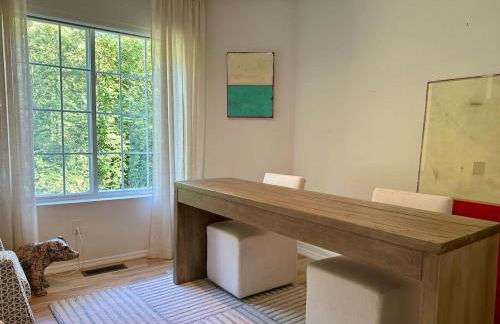 Quiet Luxury in the Heart of the Hamptons - Foto 20