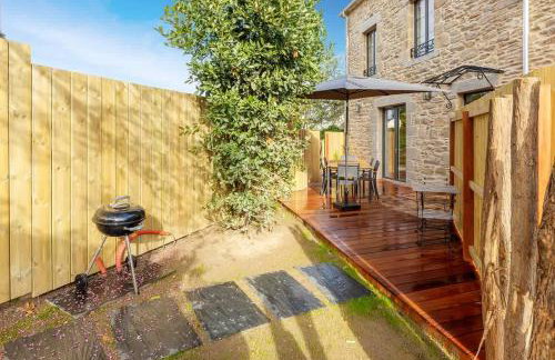 LE ROCHER- Belle maison de charme -Jardin/Parking - Photo 22