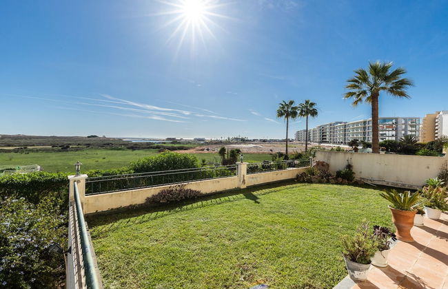 Beach Front View Armacao de Pera Flat With Terrace - Foto 52