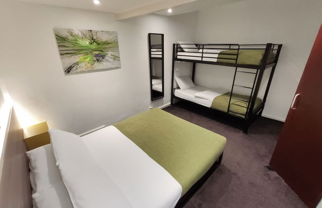 The Bawdens Holiday Apartments - Foto 8