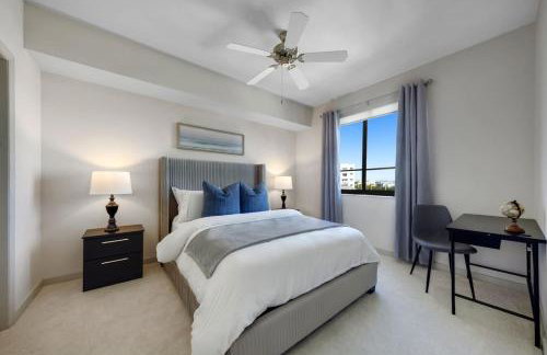 Serene Bleu in DTWN 3 Min From Las Olas - Foto 1