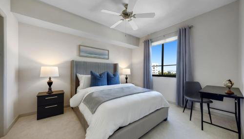 Serene Bleu in DTWN 3 Min From Las Olas - Foto 1