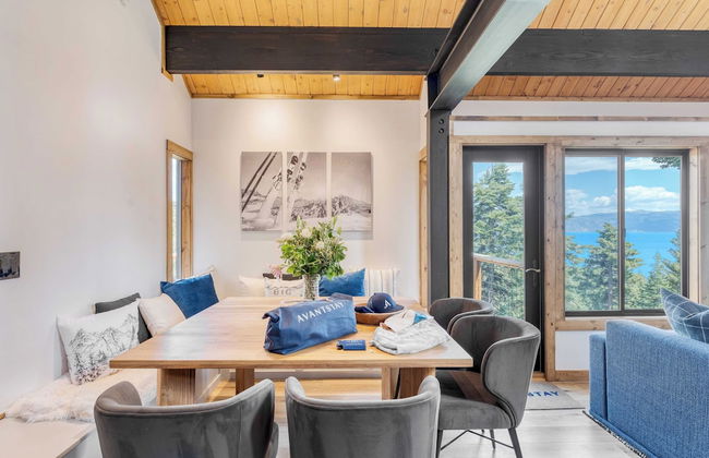 Lake View, Firepit, Game Room Remodeled Lake Tahoe Luxury Cabin by Avantstay - Foto 27