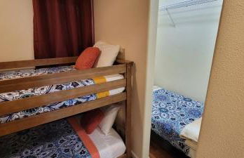 Sunny Island Cliff Side Views - Foto 24